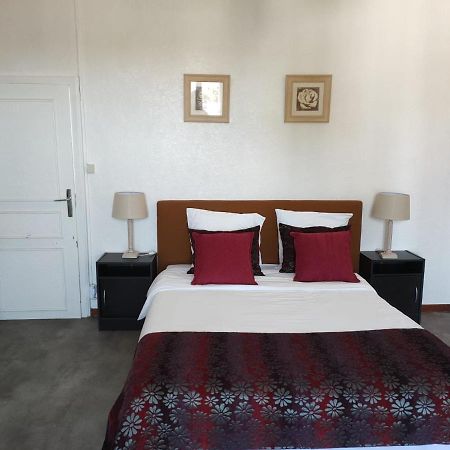 Bed and Breakfast Cafe De France Eauze Exterior foto