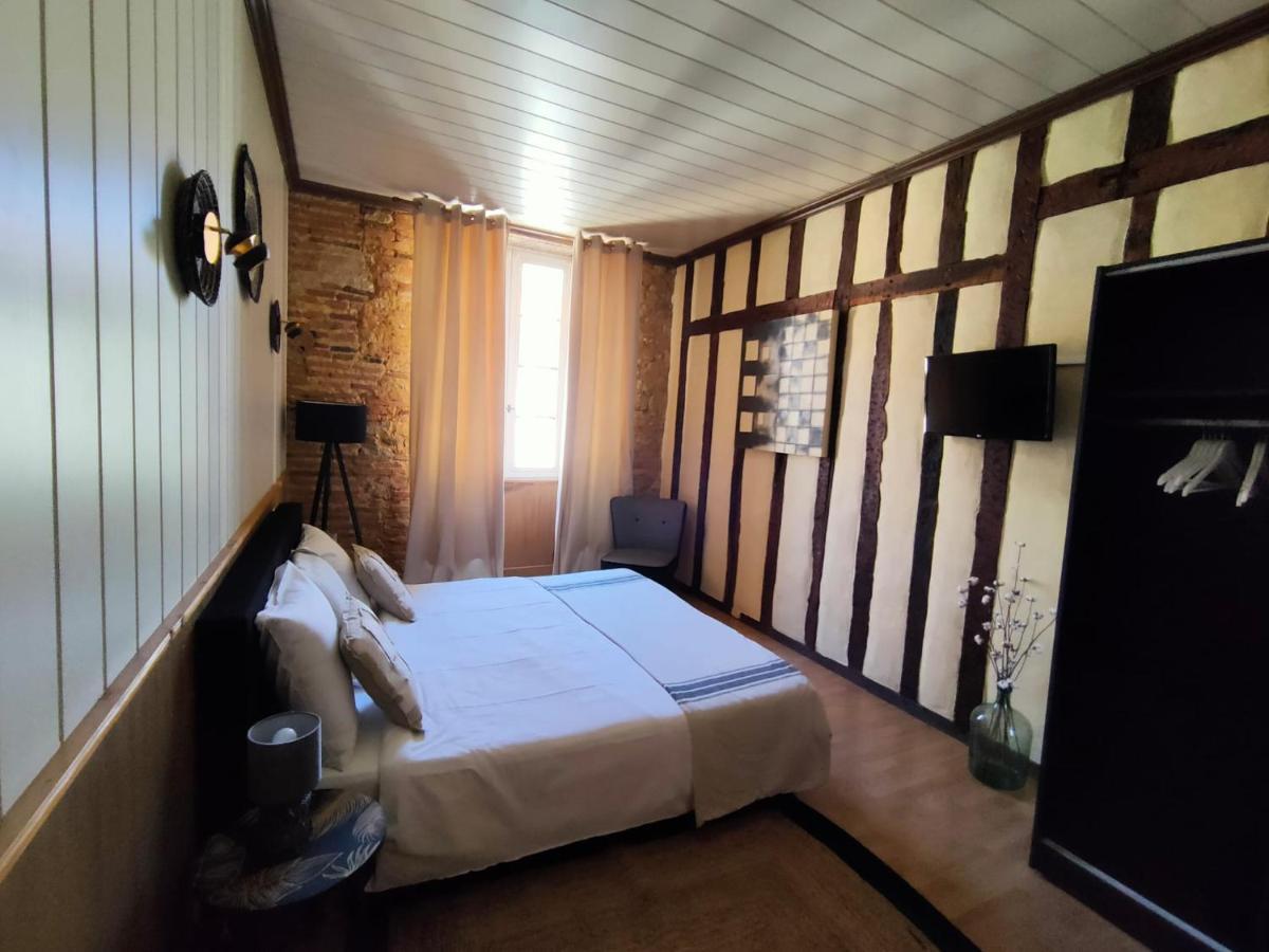 Bed and Breakfast Cafe De France Eauze Exterior foto